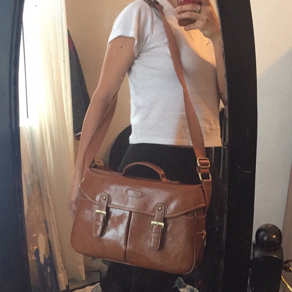 Leather brown one shoulder bag - camera bag